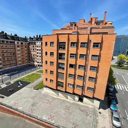 Lägenhet Apto Huca-prados Con Parking *